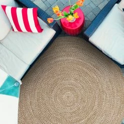 Superior Reversible Vintage Ploypropylene Indoor/Outdoor Braided Area Rug