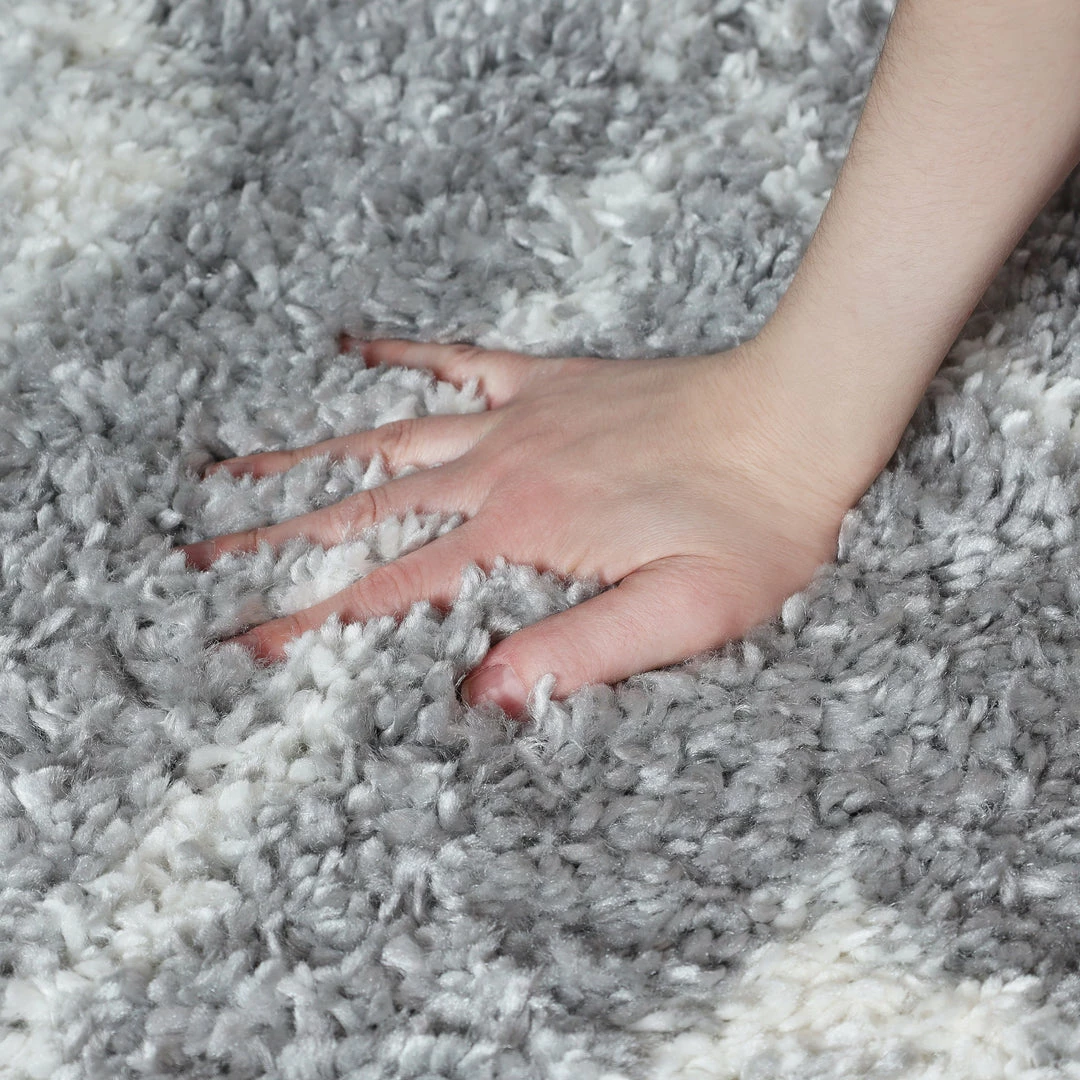 Superior Serafina Boho Tribal Geometric Polypropylene Indoor Shag Area Rug with Tassels 4 Superior Serafina Boho Tribal Geometric Polypropylene Indoor Shag Area Rug with Tassels - Image 4