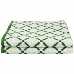 Superior Plush and Absorbent Cotton Oversized 2-Piece Geometric Diamond Bath Towel Set -Cheap Superior Store d49a562fbc9c4bf781544d2465f2d3ec e981d13e ed0c 4104 86f3 4f0d69d09544 1080x